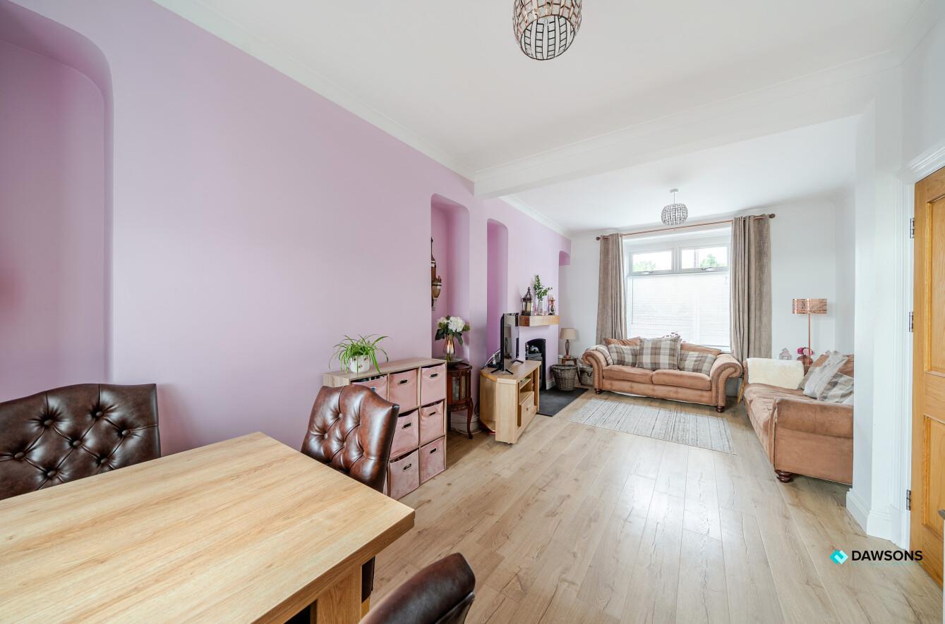 Llandafen Road, Llanelli, SA14 9BD